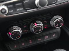 2016款 30 TFSI Sportback S Line运动版