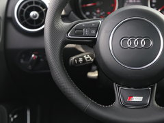 2016款 30 TFSI Sportback S Line运动版