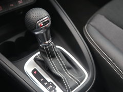 2016款 30 TFSI Sportback S Line运动版