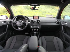 2016款 30 TFSI Sportback S Line运动版
