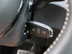 2016款 30 TFSI Sportback S Line运动版