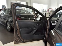 2016款 1.6L 自动舒适版