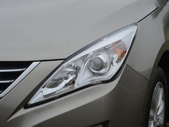 2016款 1.6L CVT尊享型