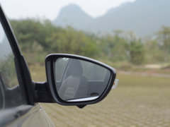 2016款 1.6L CVT尊享型