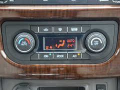 2016款 1.6L CVT尊享型