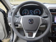 2016款 1.6L CVT尊享型