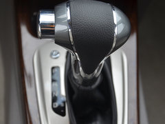 2016款 1.6L CVT尊享型