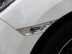 2016款 220TURBO 自动尊耀版