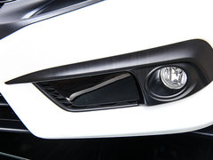 2016款 220TURBO 自动尊耀版