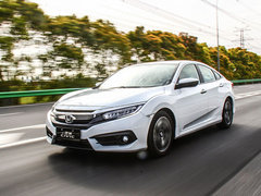 2016款 220TURBO 自动尊耀版