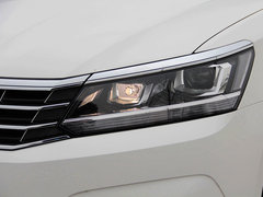 2016款 330TSI DSG尊荣版