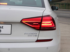 2016款 330TSI DSG尊荣版