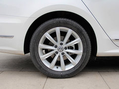 2016款 330TSI DSG尊荣版