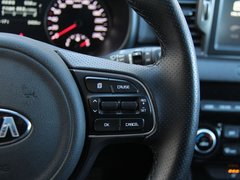 2016款 1.6T 自动两驱Premium