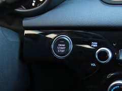 2016款 1.6T 自动两驱Premium