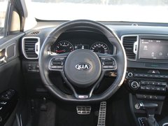 2016款 1.6T 自动两驱Premium