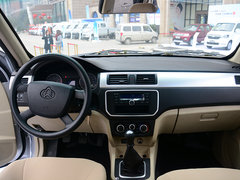 2016款 1.5L 豪华型短轴东安DAM15L
