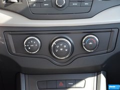 2015款 1.5L 自动豪华天窗版