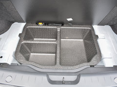 2015款 1.5L 自动豪华天窗版