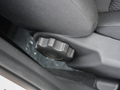 2015款 1.5L 自动豪华天窗版