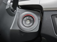 2015款 1.5L 自动豪华天窗版