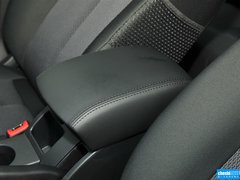 2015款 1.5L 手动豪华天窗版
