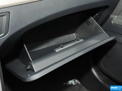 2015款 1.5L 手动豪华天窗版