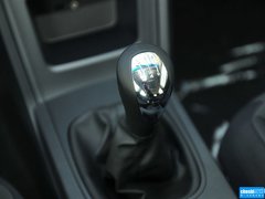 2015款 1.5L 手动豪华天窗版