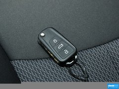 2015款 1.5L 手动豪华天窗版