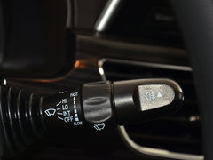 2016款 1.5L 手动标准型