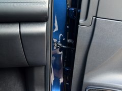 2016款 2.0L 四驱至尊版
