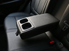2016款 2.0L 四驱至尊版