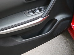 2016款 2.0L 四驱至尊版