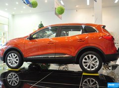 2016款 2.0L 两驱豪华版