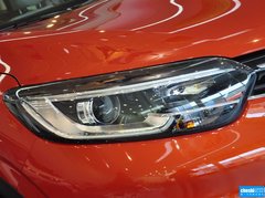 2016款 2.0L 两驱豪华版