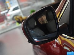 2016款 2.0L 两驱豪华版
