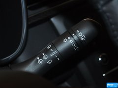 2016款 2.0L 两驱豪华版