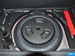 2016款 2.0L 两驱豪华版
