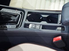 2016款 2.0TSI 智享尊贵型