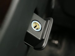 2016款 50 TFSI quattro尊贵型