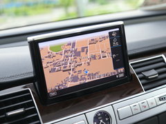 2016款 50 TFSI quattro尊贵型