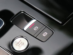 2016款 50 TFSI quattro尊贵型