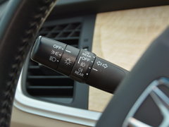2016款 1.8L CVT豪华尊享版5座