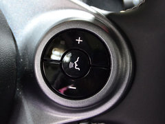 2016款 0.9T 66千瓦硬頂極致版