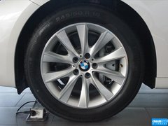 2015款 528i 领先型