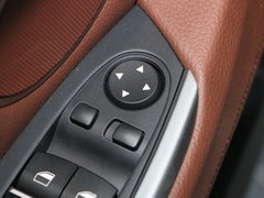 2015款 528i 领先型