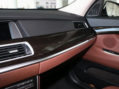 2015款 528i 领先型