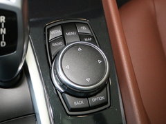 2015款 528i 领先型