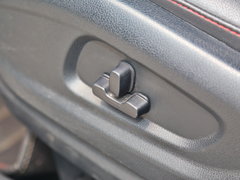 2016款 1.8T 自动运动型