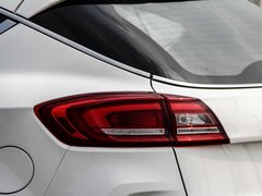 2016款 1.8T 自动豪华型
